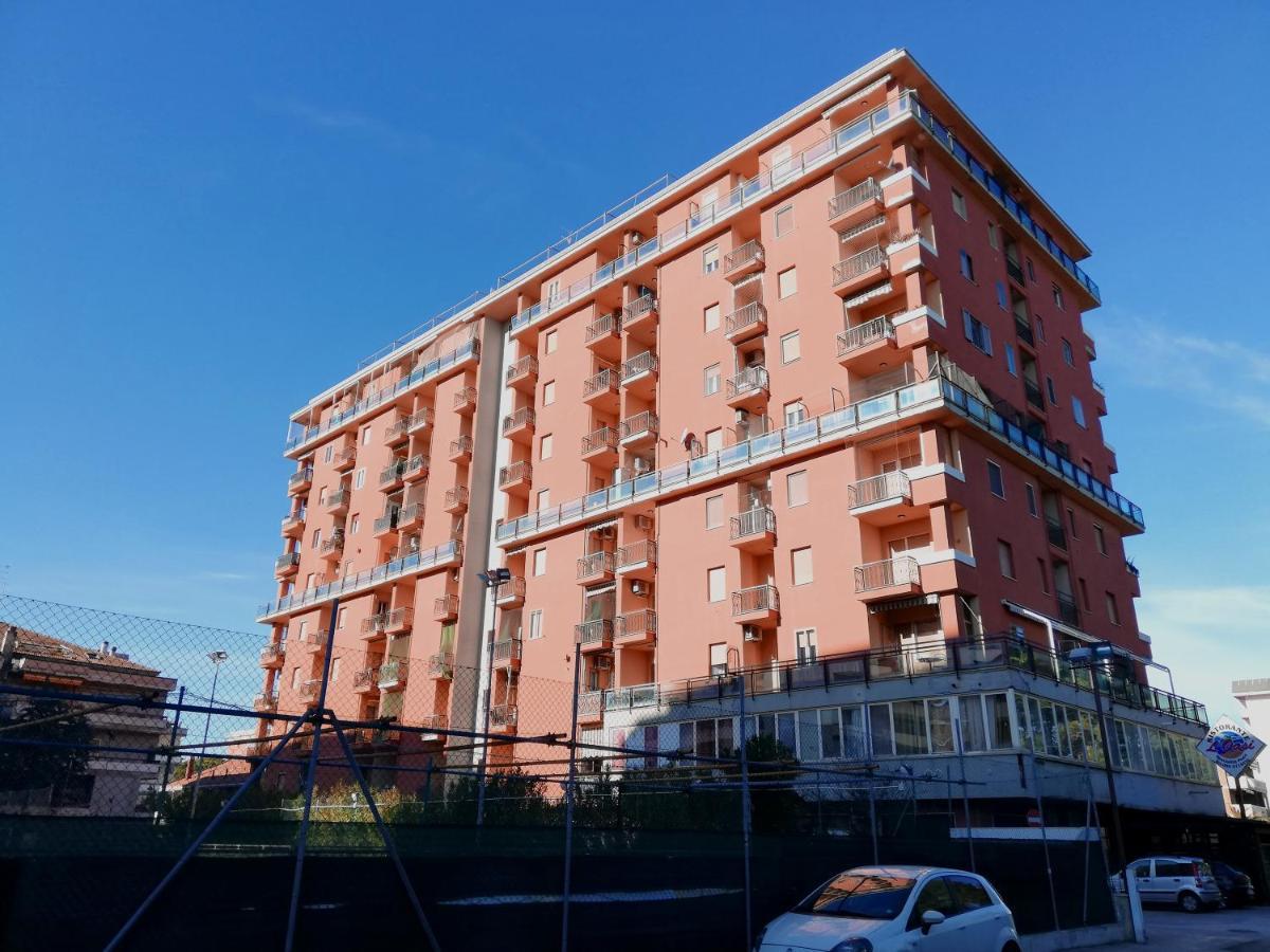 Parco Del Mare Pescara Apartments Eksteriør billede